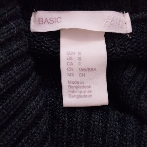 H&M long sweater size small women's cowl neck green - Picture 3 of 4